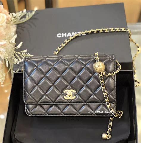 19 chanel wallet on chain|chanel wallet purse with chain.